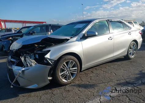 2015 Toyota Camry Se z USA, uszkodzony, nr VIN 4T1BF1FK1FU013746